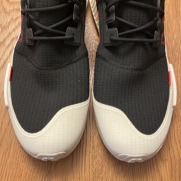 2022 Adidas NMD R1 Shoes - Picture 7 of 7